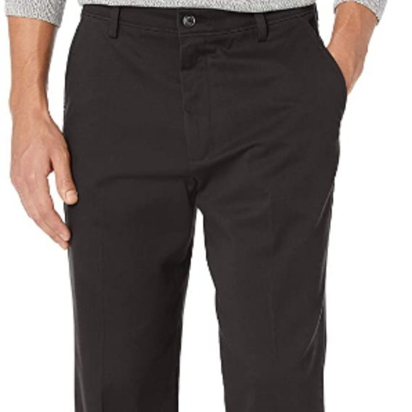 Dockers Men's Classic Fit Easy Khaki Pants